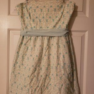 🌷Annabella strapless Dress L